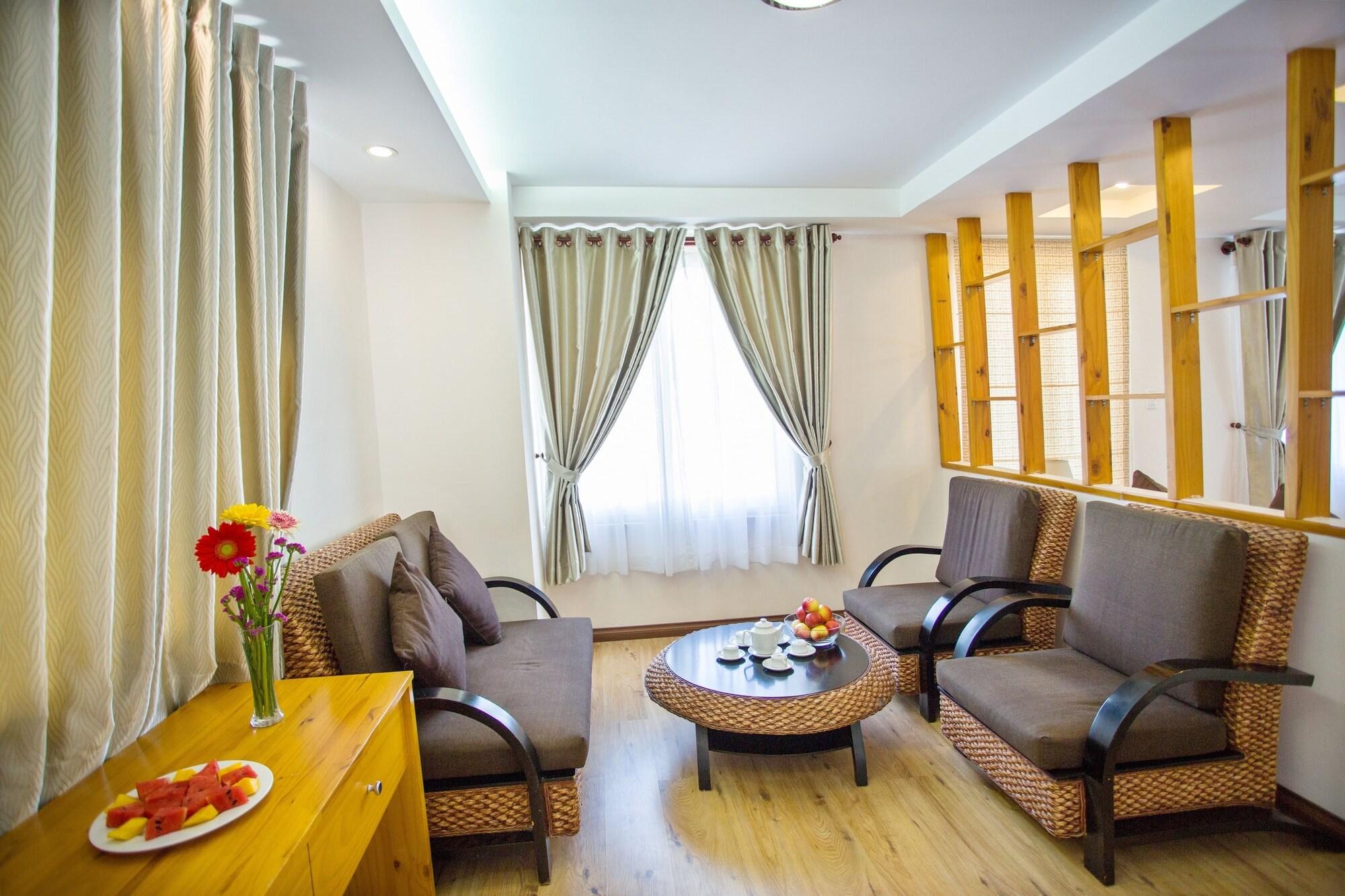 Copac Hotel Nha Trang Exteriör bild