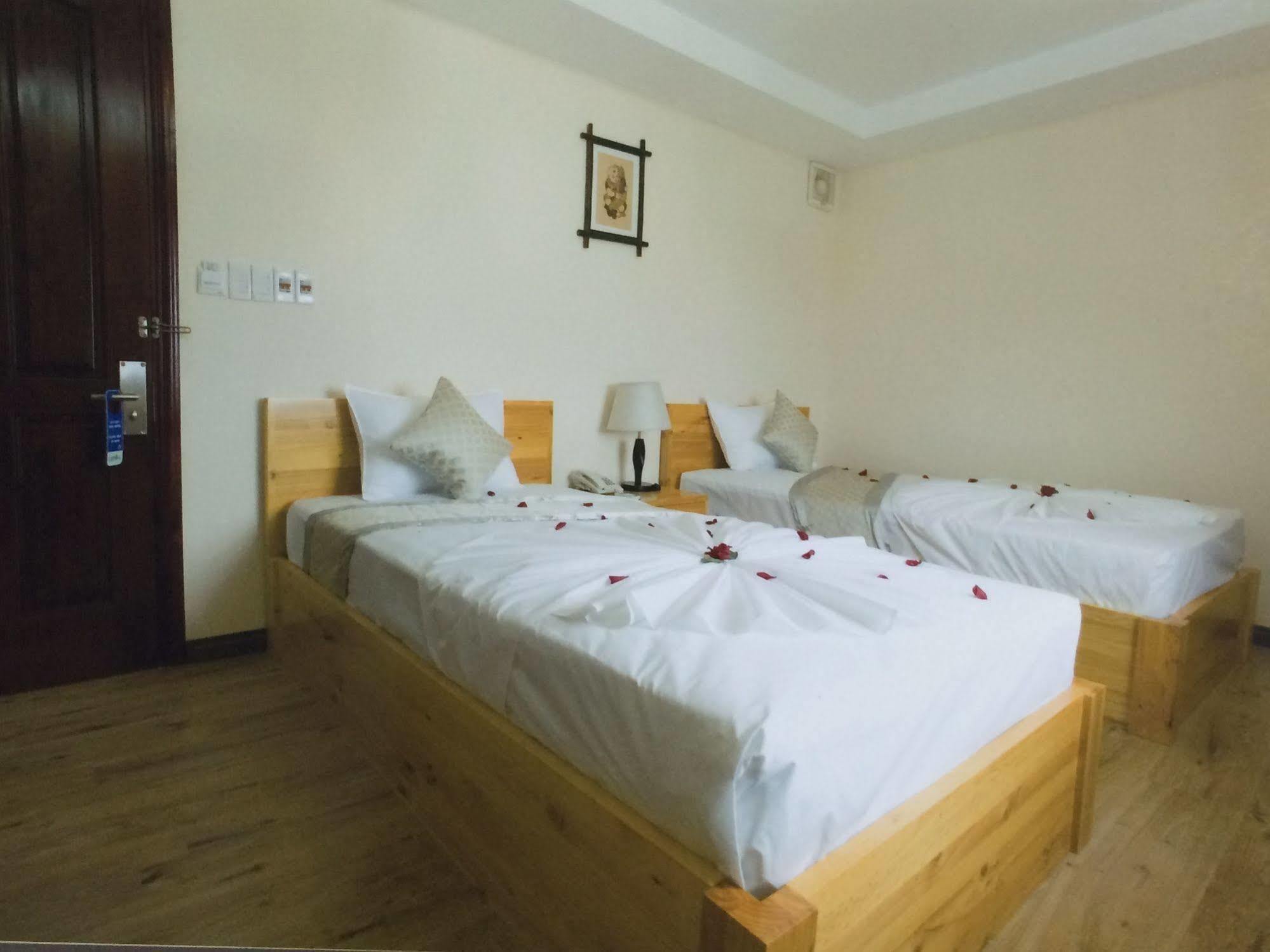 Copac Hotel Nha Trang Exteriör bild
