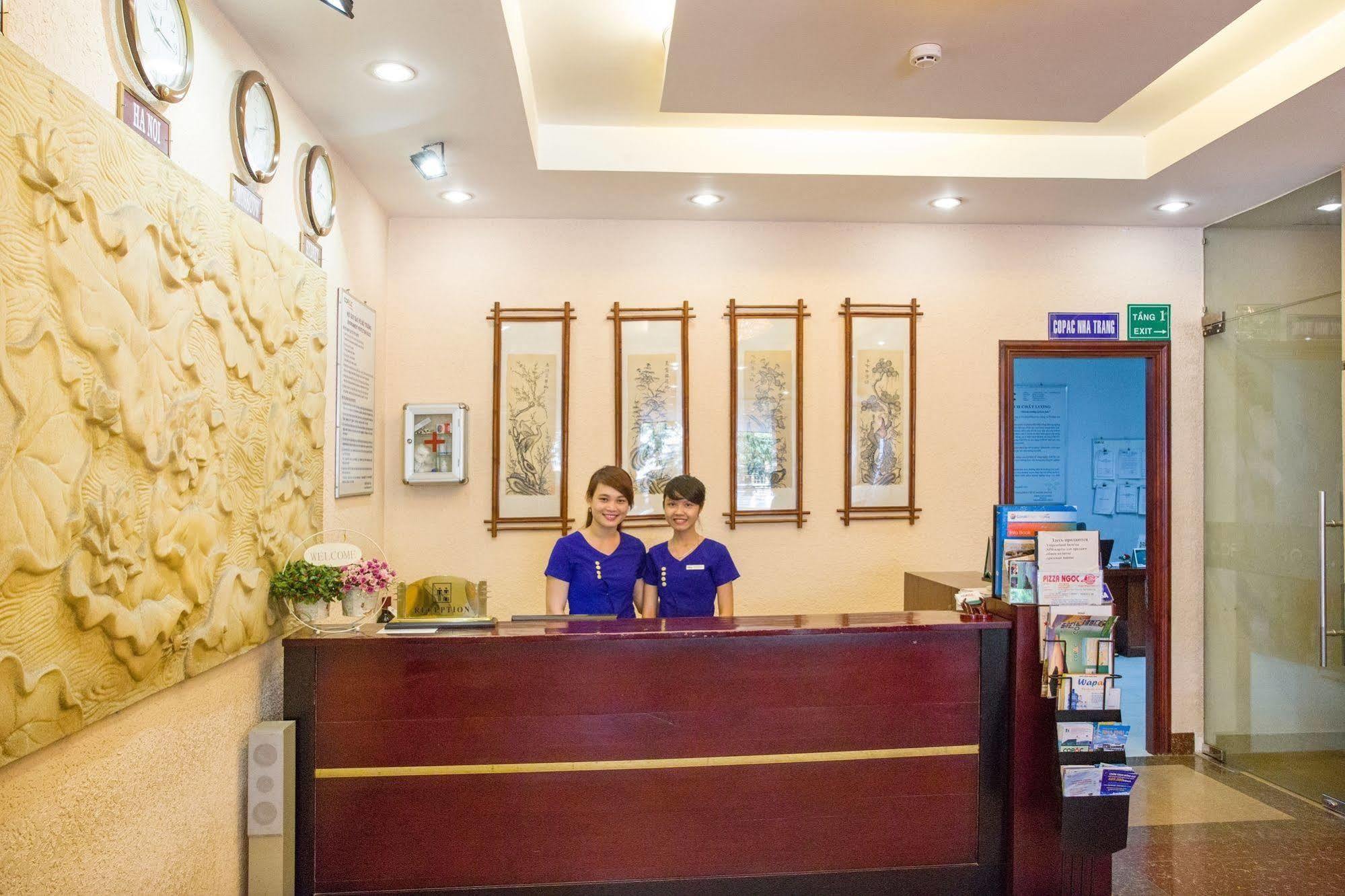 Copac Hotel Nha Trang Exteriör bild